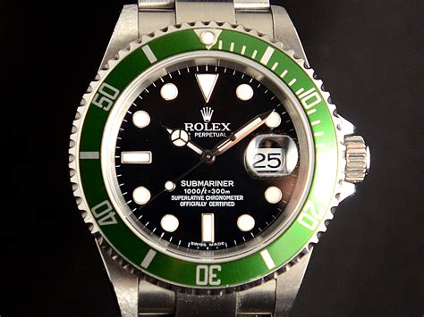 rolex submariner ghiera verde prezzo|rolex submariner verde.